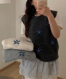 フラワー刺繍 ニットベスト