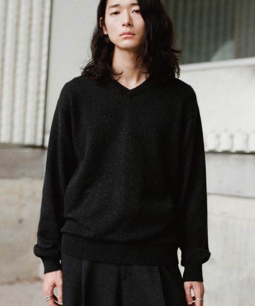 WYM LIDNM（ウィム バイ リドム）の「FOX BLEND STANDARD KNIT(V-NECK