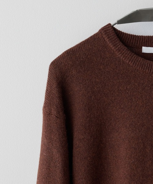 WYM LIDNM（ウィム バイ リドム）の「FOX BLEND STANDARD KNIT(V-NECK / CREW-NECK)（ニット/セーター・メンズ・アッシュブラウン/ホワイト系/ブルーグレー/ブラウン系2/ブラウン系/チャコール/レッド/グレー系・L/M/S）」の22枚目の写真