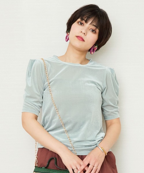 JETSET SOLO PLUS (ジェットセットソロプラス)の「【JETSET SOLO PLUS】タックショルダーベロアカットソー(Tシャツ/カットソー・レディース・ミント/ライトグレー/ブラック・FREE)」の1枚目の写真