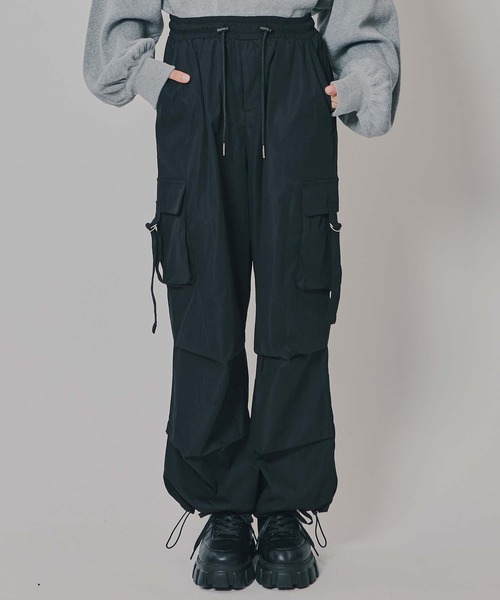 REDYAZEL（レディアゼル）の「タブポケットカーゴパンツ（その他パンツ・レディース・ブラウン系その他/ブラック/ブラック系その他・FREE）」の2枚目の写真