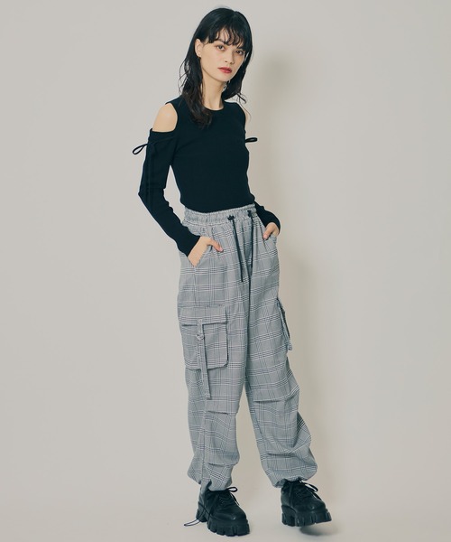 REDYAZEL（レディアゼル）の「タブポケットカーゴパンツ（その他パンツ・レディース・ブラウン系その他/ブラック/ブラック系その他・FREE）」の7枚目の写真