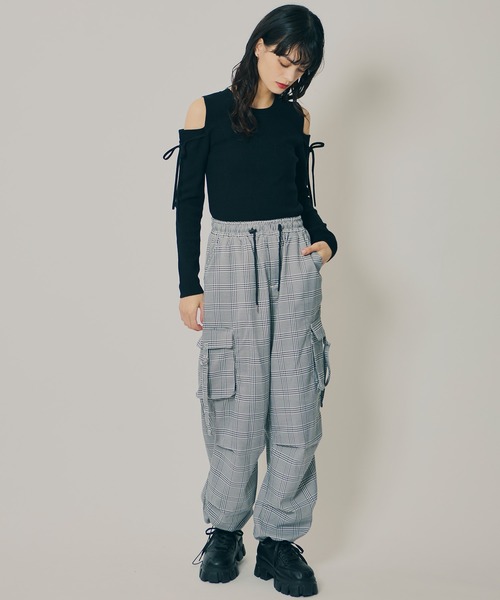 REDYAZEL（レディアゼル）の「タブポケットカーゴパンツ（その他パンツ・レディース・ブラウン系その他/ブラック/ブラック系その他・FREE）」の9枚目の写真