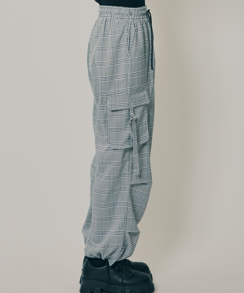 REDYAZEL（レディアゼル）の「タブポケットカーゴパンツ（その他パンツ・レディース・ブラウン系その他/ブラック/ブラック系その他・FREE）」の14枚目の写真