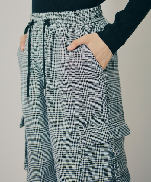 REDYAZEL（レディアゼル）の「タブポケットカーゴパンツ（その他パンツ・レディース・ブラウン系その他/ブラック/ブラック系その他・FREE）」の17枚目の写真