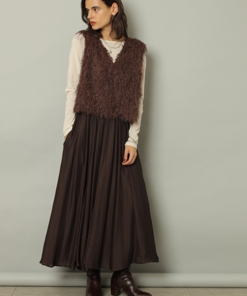 CADUNE（カデュネ）の「エアリーフレアスカート（スカート・レディース・ダークブラウン・34/36/38）」の12枚目の写真