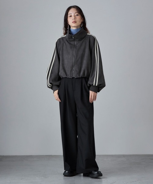 etoll.（エトル）の「サイドラインスエード調トラックジャケット（ブルゾン・レディース・ブラウン/アイボリー/チャコール・M）」の20枚目の写真