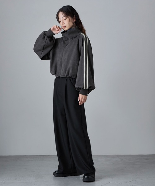 etoll.（エトル）の「サイドラインスエード調トラックジャケット（ブルゾン・レディース・ブラウン/アイボリー/チャコール・M）」の21枚目の写真