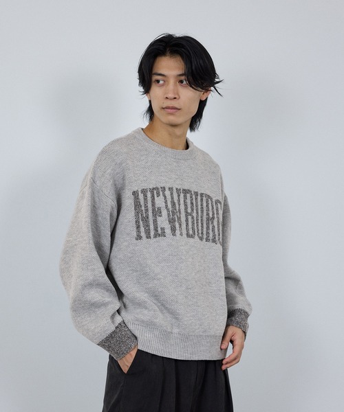 NAVY（ネイビー）の「NEWBURG Retro College Jacquard Knit Sweater/ニューバーグ ロゴ レトロカレッジ ジャガードニットセーター（ニット/セーター・メンズ・キナリ/グレー/ネイビー/モカ・S/M/L/XL）」の9枚目の写真