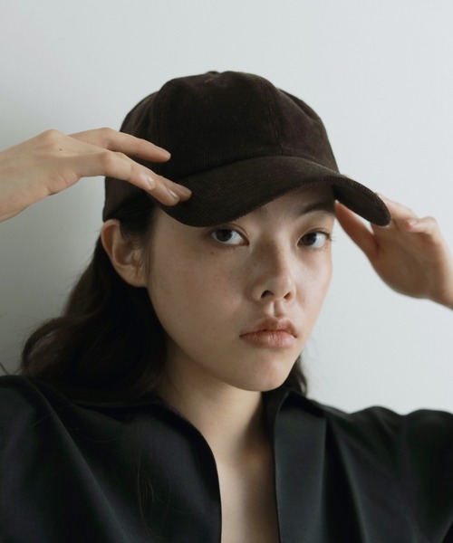 anuke(アンヌーク)の「Corduroy Cap(キャップ・レディース・ネイビー/ブラウン・FREE)」の1枚目の写真