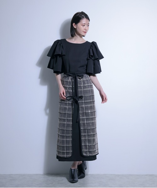 FLANEEK.(フラニーク)の「フレアスリーブワンピース+シアースカート SET(ワンピース・レディース・ブラック/ブルー・S/M)」の9枚目の写真