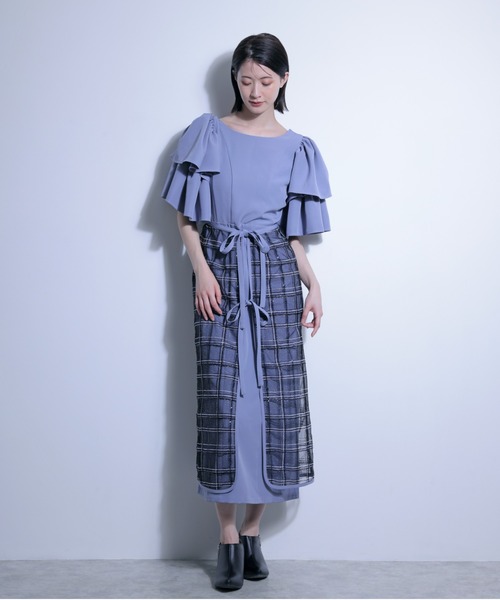 FLANEEK.(フラニーク)の「フレアスリーブワンピース+シアースカート SET(ワンピース・レディース・ブラック/ブルー・S/M)」の15枚目の写真