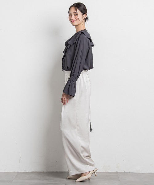 LAUTREAMONT(ロートレアモン)の「カリーヌサテンパンツ≪洗える≫(その他パンツ・レディース・オフホワイト/チャコールグレー・9号/11号/7号)」の11枚目の写真