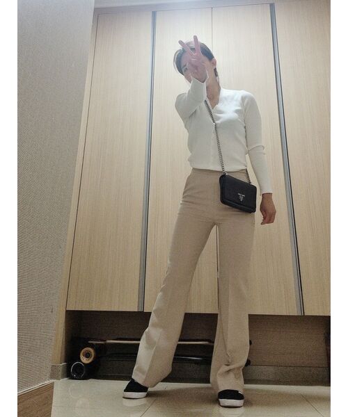 NICK&NICOLE（ニックアンドニコール）の「BUTTON SLIM KNIT CARDIGAN_IVORY（カーディガン/ボレロ・レディース・その他・FREE）」の6枚目の写真