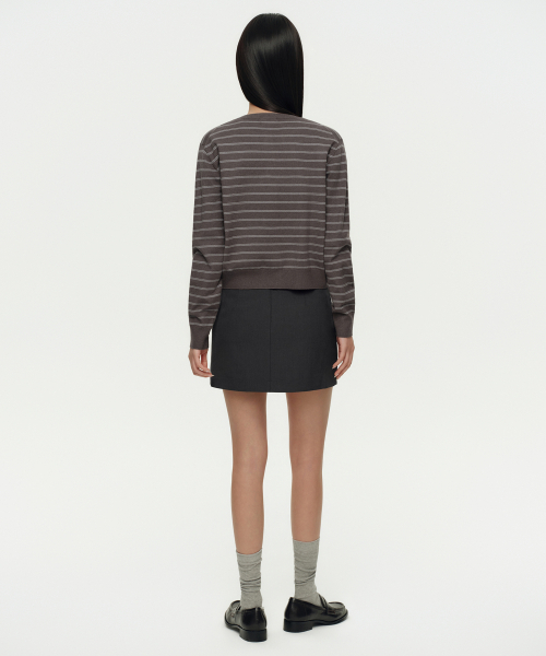 MUSINSA STANDARD WOMAN(ムシンサスタンダードウーマン)の「レディースベーシックミニスカート【グレー】(スカート・レディース・その他・SMALL/MEDIUM/LARGE/X-SMALL)」の4枚目の写真