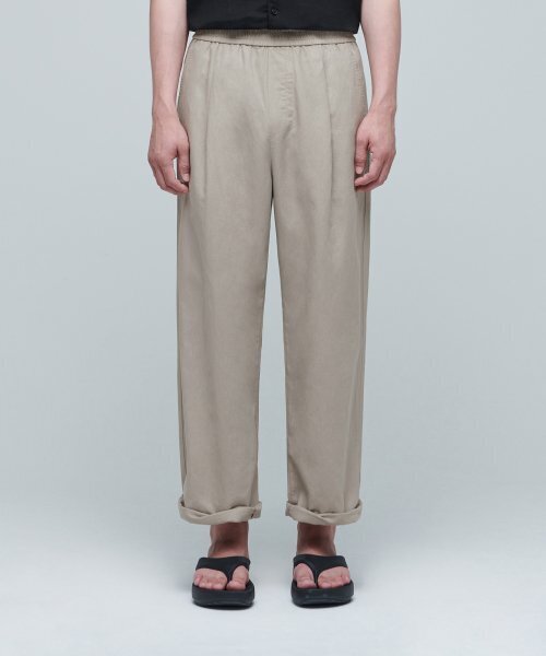 MUSINSA STANDARD(ムシンサスタンダード)の「コットンリネンワンタックワイドパンツ【ベージュ】(その他パンツ・メンズ・その他・36/34/32/30/26/28)」の3枚目の写真