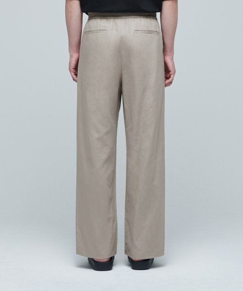 MUSINSA STANDARD(ムシンサスタンダード)の「コットンリネンワンタックワイドパンツ【ベージュ】(その他パンツ・メンズ・その他・36/34/32/30/26/28)」の4枚目の写真