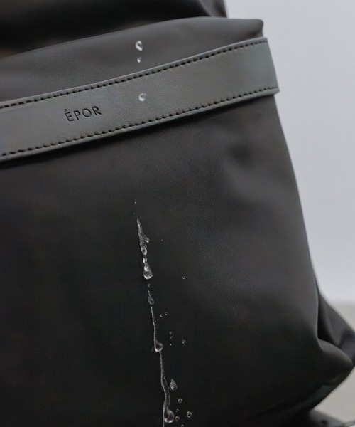 E'POR（エポール）の「【E'POR】【撥水】 Pac Sac Mini（パックサック ミニ）【26SS/新型】/一部WEB限定（バックパック/リュック・レディース・ダークブラウン/ベージュ/ブラック/グレー・FREE）」の8枚目の写真