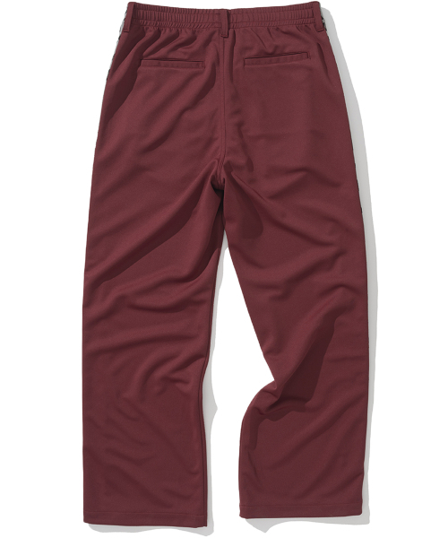 NOT4NERD(ノットフォーナード)の「Leopard Side Line Track Pants - Red(スウェットパンツ・レディース・その他・MEDIUM/LARGE/X-LARGE)」の2枚目の写真