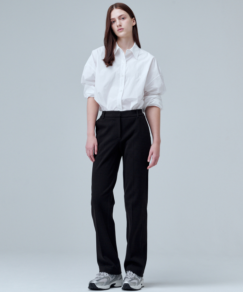 MALOUPE(マロップ)の「2132 クロップストレートパンツ (ブラック)(スラックス・レディース・ブラック・28/30/26)」の3枚目の写真