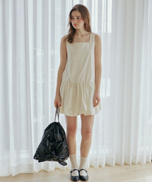 YUPPE（ヨッペ）の「BALOON SHIRRING ONEPIECE_IVORY（ワンピース）」