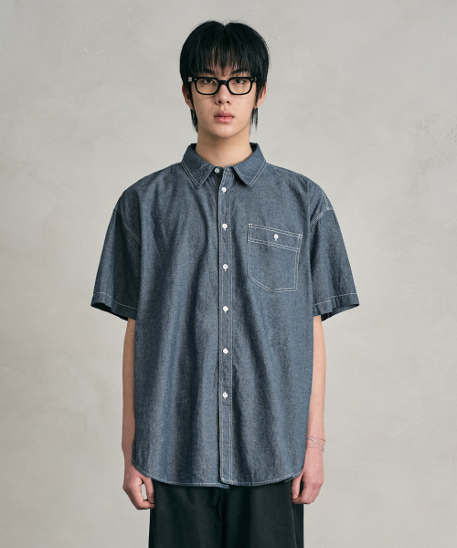 DECET(デケト)の「シャンブレーオーバーショートシャツ DCSH012ブルー(シャツ/ブラウス・メンズ・その他・SMALL/MEDIUM/LARGE)」の1枚目の写真