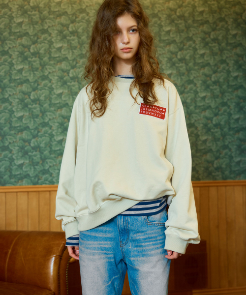 HERETIC(ヘレティック)の「ALPHABET SWEATSHIRT / beige(スウェット・レディース・その他・FREE)」の1枚目の写真