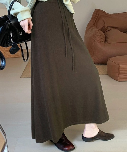 DAY CLOSET(デイ クローゼット)の「【ロング丈/ゴム入り/調節紐付き】大人っぽ Aライン ニュアンスタイトニットスカート(スカート・レディース・ライトベージュ/ブラック/ダークグレー/ダークブラウン・FREE)」の10枚目の写真