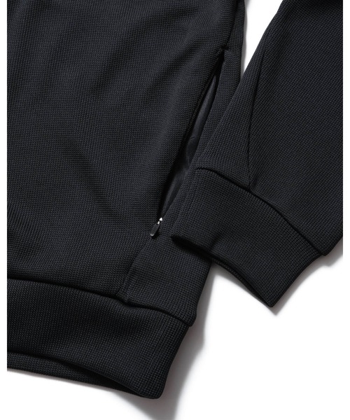 F.C.Real Bristol(エフシーレアルブリストル)の「QUARTER KNIT PULLOVER HOODIE(パーカー・メンズ・ブラック/オフホワイト・SMALL/MEDIUM/LARGE/X-LARGE/XX-LARGE)」の5枚目の写真