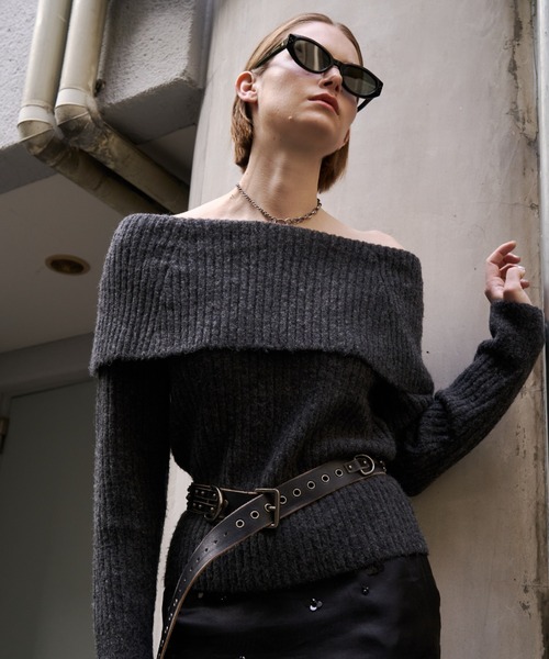 OFF SHOULDER BULKY KNIT/オフショルダーバルキーニット（ニット