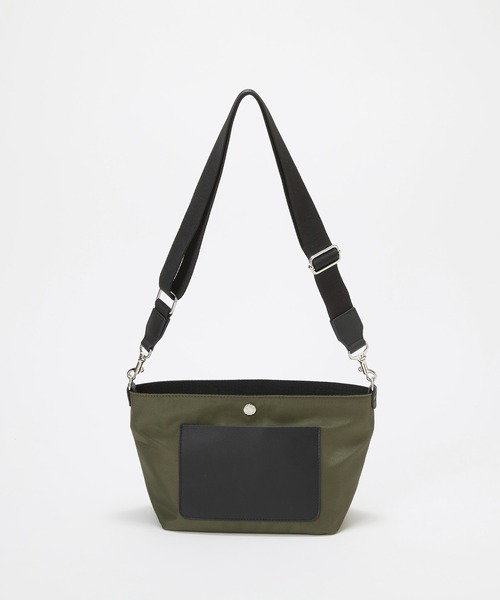 Breath TOPKAPI(ブレストプカピ)の「【Breath TOPKAPI sis】【WEB限定】ナイロン レザーポケット ミニ ショルダーバッグ 軽量 / CALM カーム(ショルダーバッグ・レディース・カーキ/ブラック/ベージュ/グレー・FREE)」の1枚目の写真