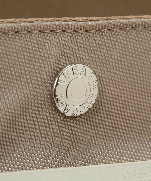 Breath TOPKAPI(ブレストプカピ)の「【Breath TOPKAPI sis】【WEB限定】ナイロン レザーポケット ミニ ショルダーバッグ 軽量 / CALM カーム(ショルダーバッグ・レディース・カーキ/ブラック/ベージュ/グレー・FREE)」の9枚目の写真
