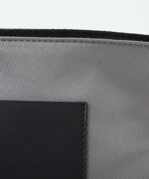 Breath TOPKAPI(ブレストプカピ)の「【Breath TOPKAPI sis】【WEB限定】ナイロン レザーポケット ミニ ショルダーバッグ 軽量 / CALM カーム(ショルダーバッグ・レディース・カーキ/ブラック/ベージュ/グレー・FREE)」の22枚目の写真