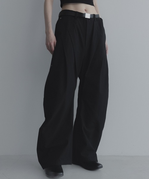 remer（リメール）の「コットンギャバタックカーブパンツ - cotton gabardine tuck curved pants（その他パンツ・メンズ・チャコールグレー/ブラック・LARGE/MEDIUM/SMALL/X-SMALL）」の6枚目の写真