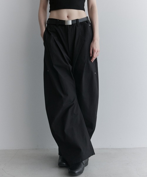 remer(リメール)の「コットンギャバタックカーブパンツ - cotton gabardine tuck curved pants(その他パンツ・メンズ・チャコールグレー/ブラック・LARGE/MEDIUM/SMALL/X-SMALL)」の17枚目の写真