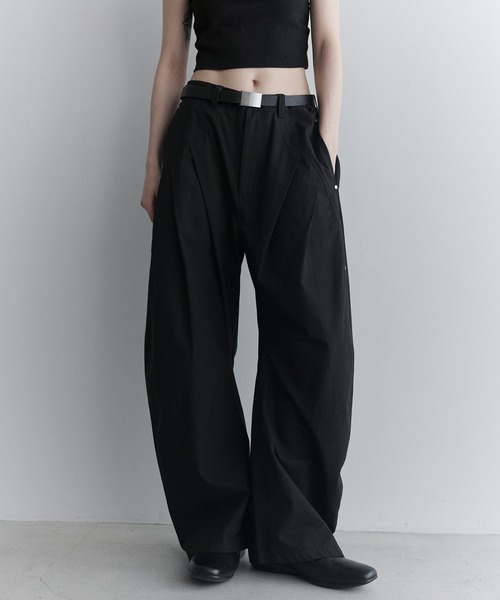 remer(リメール)の「コットンギャバタックカーブパンツ - cotton gabardine tuck curved pants(その他パンツ・メンズ・チャコールグレー/ブラック・LARGE/MEDIUM/SMALL/X-SMALL)」の15枚目の写真