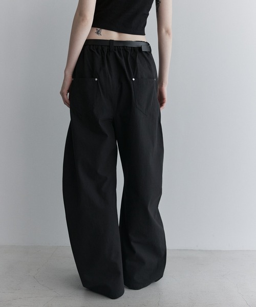 remer(リメール)の「コットンギャバタックカーブパンツ - cotton gabardine tuck curved pants(その他パンツ・メンズ・チャコールグレー/ブラック・LARGE/MEDIUM/SMALL/X-SMALL)」の18枚目の写真