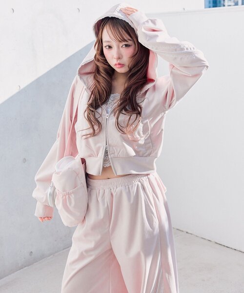 OLIVE des OLIVE(オリーブデオリーブ)の「袖ラインコンパクトパーカー(Tシャツ/カットソー・レディース・ピンク/トップグレー/ブラック・FREE)」の15枚目の写真