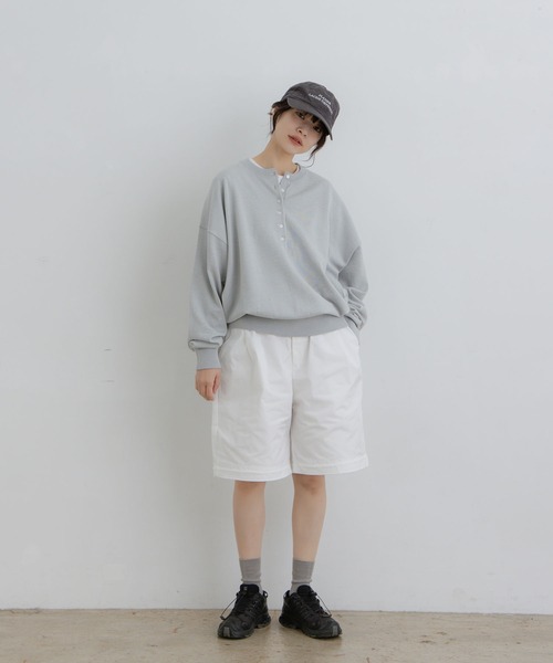 flaner（フラネ）の「Loose henry neck knit / ルーズヘンリーネックニット（ニット/セーター・レディース・グレー/ネイビー・LARGE/MEDIUM）」の15枚目の写真