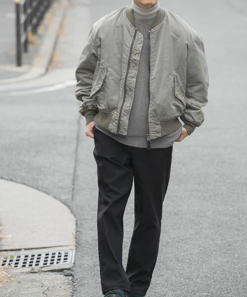 ITEMS URBANRESEARCH(アイテムズ アーバンリサーチ)の「ピグメントダイ オーバーサイズMA-1(MA-1・メンズ・カーキ/ベージュ系その他/グレー・MEDIUM/LARGE)」の7枚目の写真