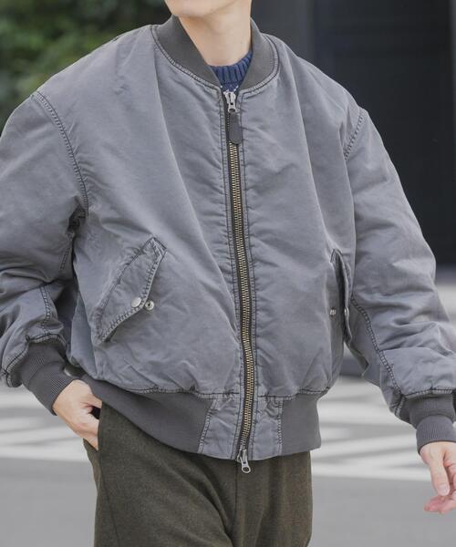 ITEMS URBANRESEARCH(アイテムズ アーバンリサーチ)の「ピグメントダイ オーバーサイズMA-1(MA-1・メンズ・カーキ/ベージュ系その他/グレー・MEDIUM/LARGE)」の10枚目の写真