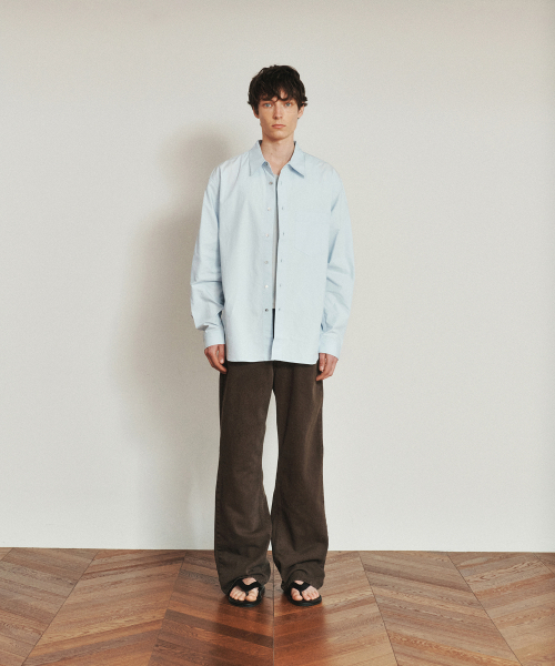 HEUTE(ホイテ)の「REGULAR COLLAR COTTON SHIRT (BLUE)(シャツ/ブラウス・メンズ・その他・M/L)」の2枚目の写真