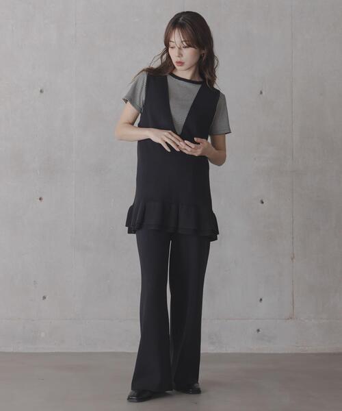 URBAN RESEARCH Sonny Label（アーバンリサーチサニーレーベル）の「フリルチュニックベスト パンツSET（ニット/セーター・レディース・ブラック/グレー・FREE）」の6枚目の写真