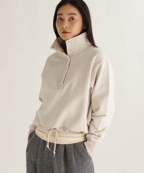 studio CLIP（スタディオクリップ）の「【daily CLIP】スタンドドロストスウェット（スウェット・レディース・ライトグレー/ブルー/チャコール・FREE）」の4枚目の写真