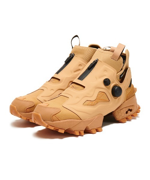 Reebok(リーボック)の「REEBOK INSTAPUMP FURY MID(リーボック インスタ ポンプフューリー ミッド)(スニーカー・メンズ・ブラック/キャメル・25.5cm/26cm/26.5cm/27cm/27.5cm/28cm/28.5cm/29cm)」の1枚目の写真