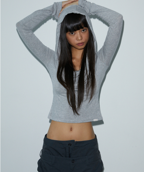 VOONT(ブント)の「Drape Hood T-shirt (GRAY)(パーカー・レディース・グレー・OS)」の3枚目の写真