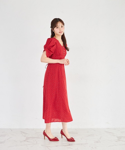 tocco closet（トッコ　クローゼット）の「ハート飾り釦ランダムプチハートプリントワンピース（ワンピース・レディース・レッド/アイボリー・M）」の13枚目の写真