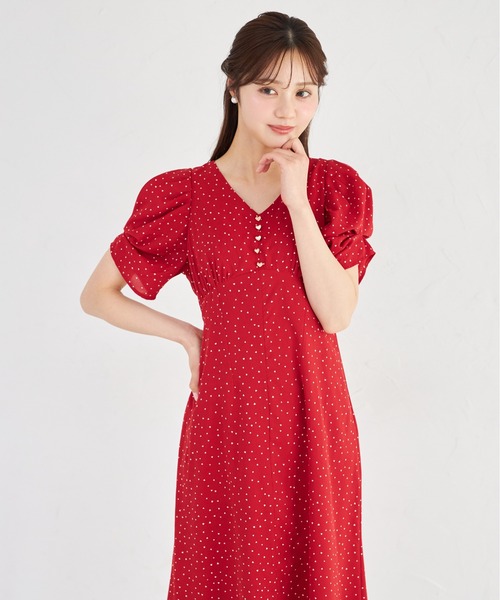 tocco closet（トッコ　クローゼット）の「ハート飾り釦ランダムプチハートプリントワンピース（ワンピース・レディース・レッド/アイボリー・M）」の15枚目の写真