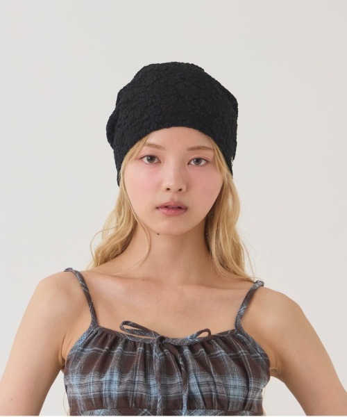 kaorinomori(カオリノモリ)の「kaorinomori パフィビーニー / カオリノモリ(ニットキャップ/ビーニー・レディース・クリーム/スカイブルー/ブラック・FREE)」の5枚目の写真