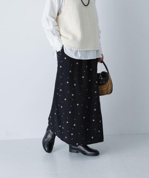 かぐれ（カグレ）の「ツバメ刺繍ラップスカート（スカート・レディース・ブラック/アイボリー・FREE）」の17枚目の写真